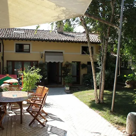 Oda ve Kahvaltı Al Borgo *