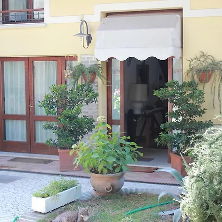 Oda ve Kahvaltı Al Borgo *